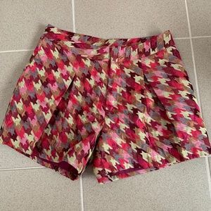 Houndstooth plaid trouser shorts